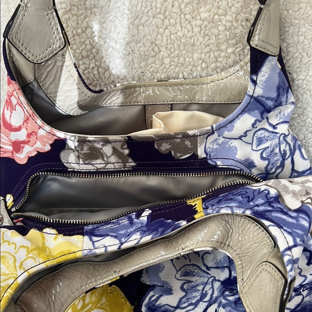 Coach Blue and Yellow Shoulder Bag with Floral Design - Picture 3 of 4